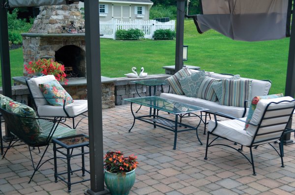 The Lace Curtain Cottage by null