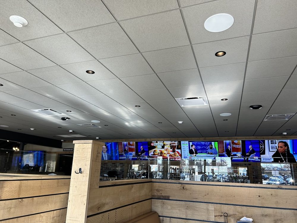 RIKO’S PIZZA - Updated April 2025 - 10 Photos - 60 Charles St, Westport ...