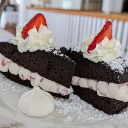 Laura's Tea Room - Gluten free chocolate cake with strawberry cream and merengues.