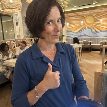 Pacific Catch - Leanne J. - Seafood Near Me - Santa Monica, California