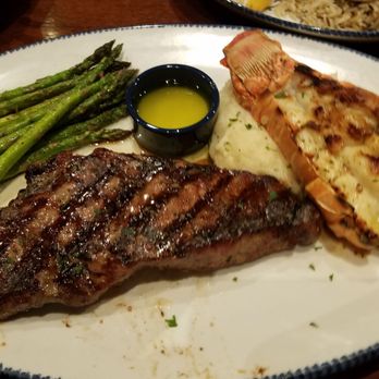 Red Lobster - Surf & Turf - Seafood Near Me - Ronkonkoma, New York