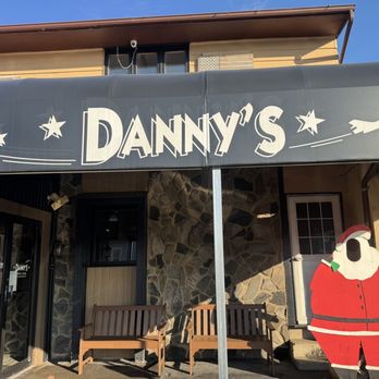 Danny's Restaurant - the front of the restaurant - American Near Me - Buffalo, New York