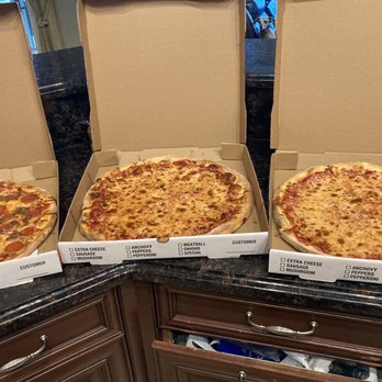Vinny's Pizza - Sausage and pepperoni pizza, and cheese pizzas with marinara - Pizza Near Me - Jupiter, Florida Vinny's Pizza - Sausage and pepperoni pizza, and cheese pizzas with marinara - Pizza Near Me - Jupiter, Florida