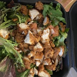 Bland fried chicken salad