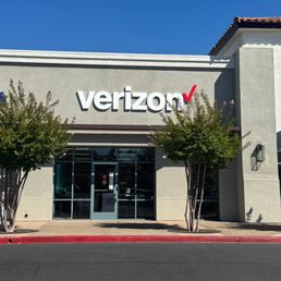 Exterior photo of Verizon - El Cajon, California Exterior photo of Verizon - El Cajon, California