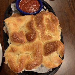 Napoli's Pizza & Restaurant | East Plano, TX - Yummy fresh hot rolls!