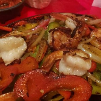Pepitos - Shrimp fajitas - Mexican Near Me - Riverside, California