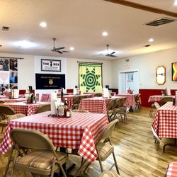 The Rex Family Restaurant Ice Cream Shoppe - Very clean