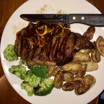 The Corner House - 12oz ribeye - American Near Me - Center Sandwich, New Hampshire