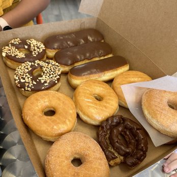 LV Donuts - Their old fashions in whatever glazed, chocolate or maple are sooo good !! - Donuts Near Me - Las Vegas, Nevada LV Donuts - Their old fashions in whatever glazed, chocolate or maple are sooo good !! - Donuts Near Me - Las Vegas, Nevada