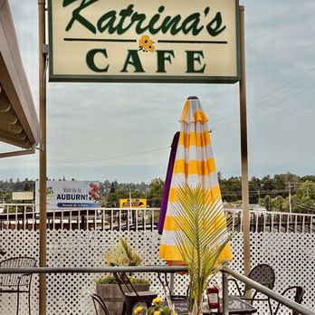 Katrina's Cafe - a table and chairs outside - Breakfast & Brunch Near Me - Auburn, California Katrina's Cafe - a table and chairs outside - Breakfast & Brunch Near Me - Auburn, California