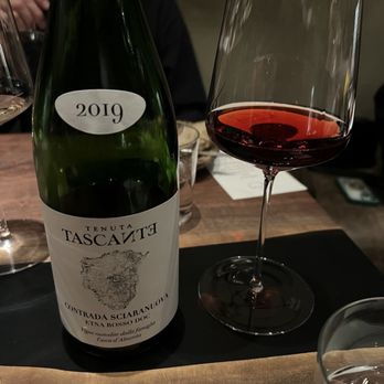 Madcap - Wine - New American Near Me - San Anselmo, California Madcap - Wine - New American Near Me - San Anselmo, California