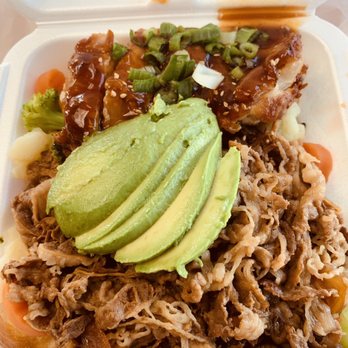 Yoshinoya - Combo Bowl with Teriyaki Chicken And Original Beef + Avocado. No rice - sub veggies - Japanese Near Me - Santa Ana, California Yoshinoya - Combo Bowl with Teriyaki Chicken And Original Beef + Avocado. No rice - sub veggies - Japanese Near Me - Santa Ana, California