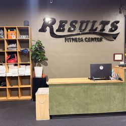 Results - Front desk with cubbies