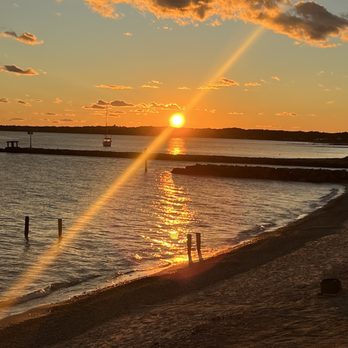 Falmouth Tides - Sunset from hotel - Hotels Near Me - Falmouth, Massachusetts