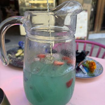 Eixampeling - Apple Juice Mimosas - Breakfast & Brunch Near Me - Barcelona, B Eixampeling - Apple Juice Mimosas - Breakfast & Brunch Near Me - Barcelona, B