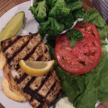 Coasters Taphouse - Grilled Mahi Sandwich - Gastropubs Near Me - Cocoa Beach, Florida