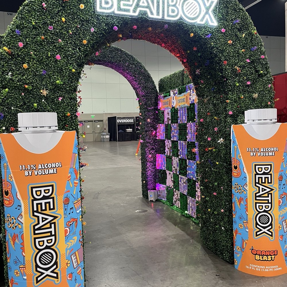 MTB Event Rentals Hedge Arches and Walls used for a Branded Activation MTB Event Rentals Hedge Arches and Walls used for a Branded Activation