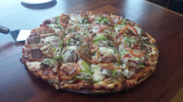 Bootleggers Bar, Grill and Pizza by null