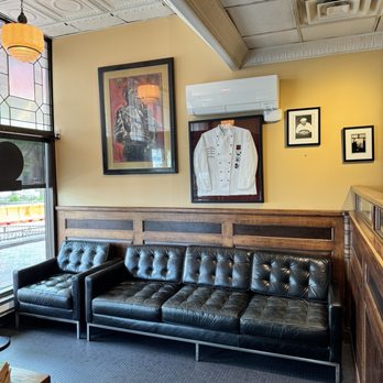 Uptown Cafe - Breakfast & Brunch Near Me - Bloomington, Indiana Uptown Cafe - Breakfast & Brunch Near Me - Bloomington, Indiana