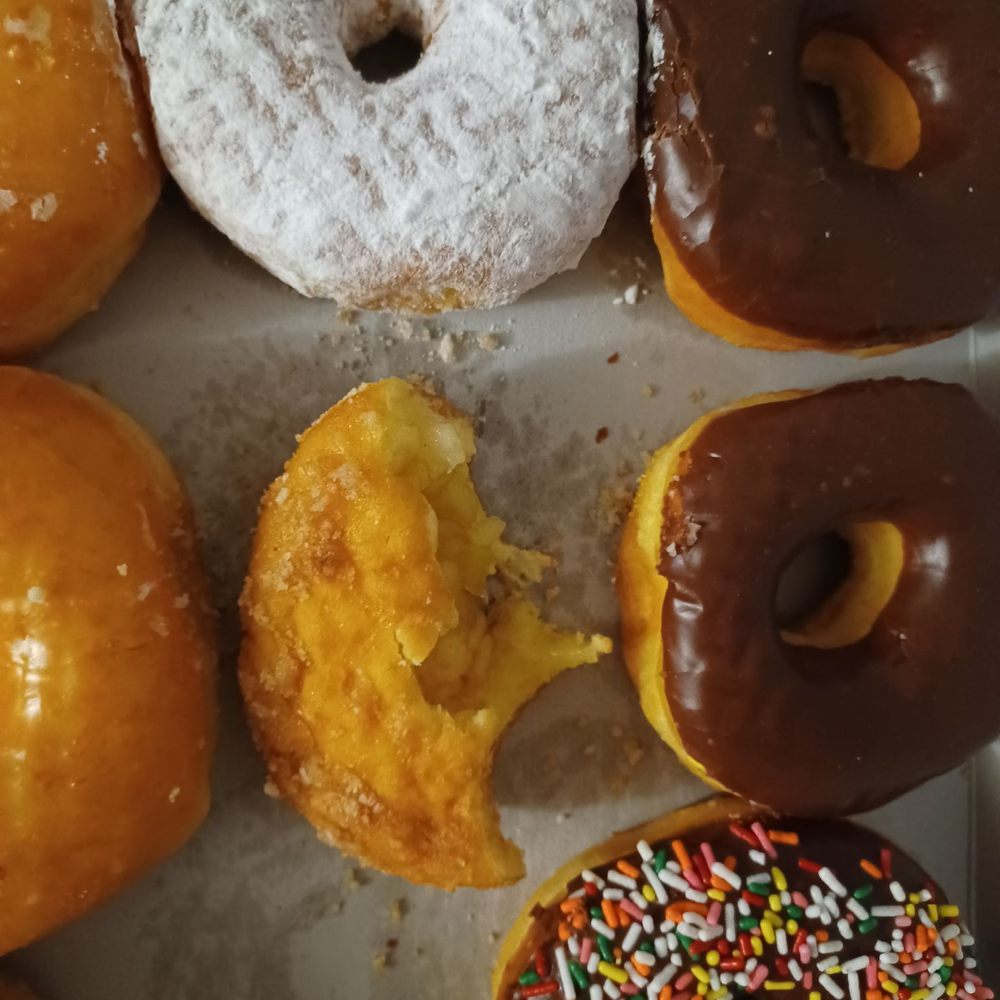 BoSa Donuts - Apple filled donut - Donuts Near Me - Tucson, Arizona