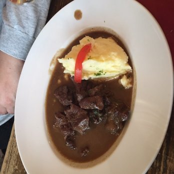 Le Fin de Siècle - Beef dish - Brasseries Near Me - Brussel, BRU