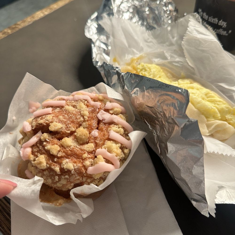 Day 6 Coffee Co. - Strawberry muffin - Coffee & Tea Near Me - Houston, Texas Day 6 Coffee Co. - Strawberry muffin - Coffee & Tea Near Me - Houston, Texas