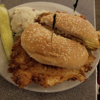 66 Diner - Fried Chicken Sandwich with mashed potatoes. - Diners Near Me - Albuquerque, New Mexico