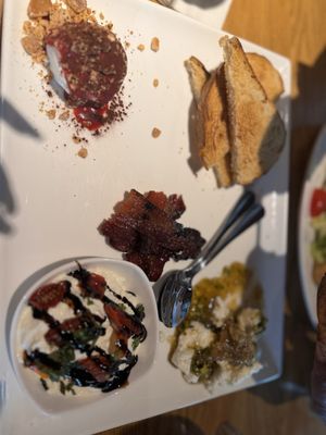 Cooper’s Hawk Winery & Restaurant by null