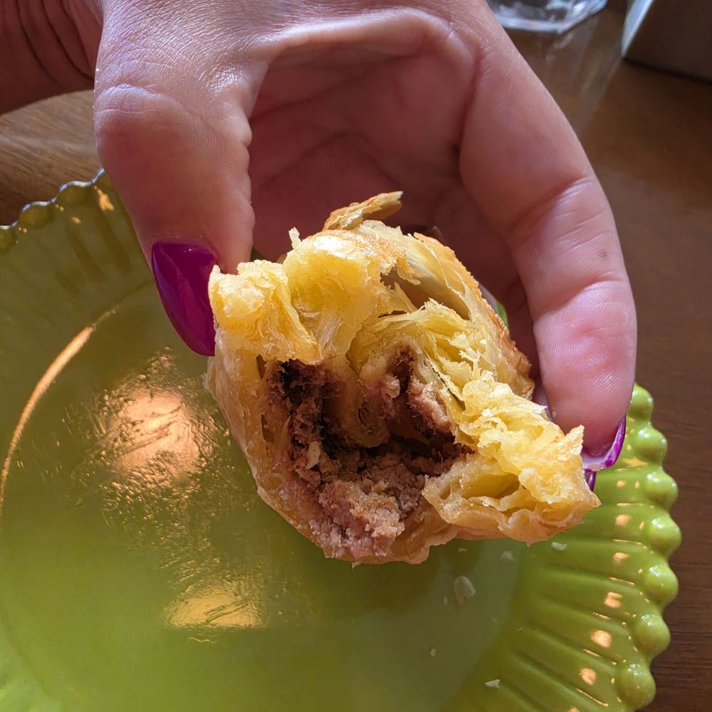 Tinta y Café - Beef pastry - Coffee & Tea Near Me - Miami, Florida
