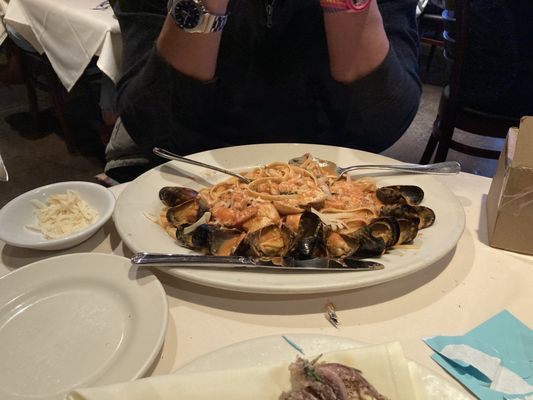 Carelli's by null