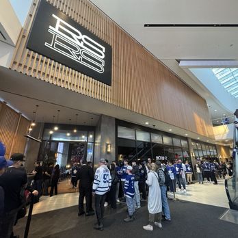 Real Sports - Sports Bars Near Me - Toronto, Ontario Real Sports - Sports Bars Near Me - Toronto, Ontario