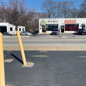 Sitting Pretty 5 Perfect Picnic Spots In Atlanta Picnic Spot Perfect Picnic Sweetwater Creek State Park