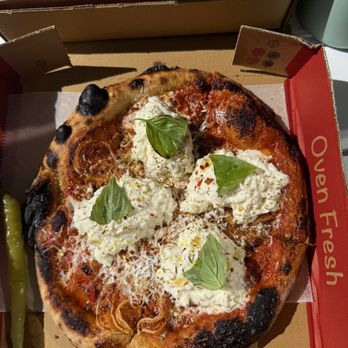 Salita Pizza - burrata pizza, extra burrata - Italian Near Me - Wilmington, North Carolina