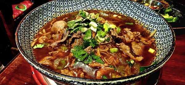 Saap Ver Damn Good! Thai street food by null