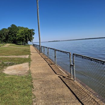 Sneads Park - Parks Near Me - Sneads, Florida Sneads Park - Parks Near Me - Sneads, Florida