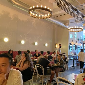 Modern Love Brooklyn - Dining room - Vegan Near Me - Brooklyn, New York Modern Love Brooklyn - Dining room - Vegan Near Me - Brooklyn, New York