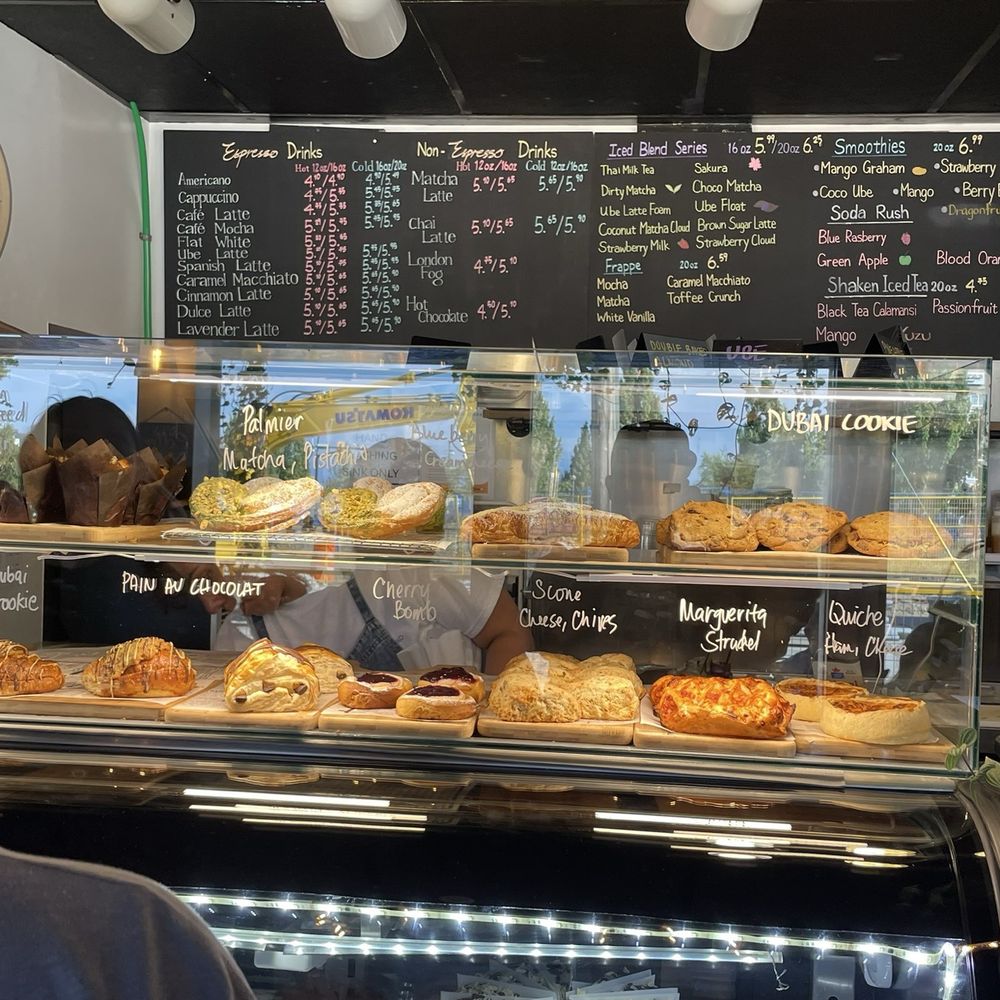 Projekt  Blend - Cafes Near Me - Langley, British Columbia