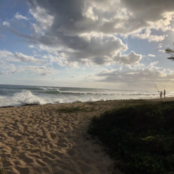 Barbers Point Beach Park - Parks Near Me - Ewa Beach, Hawaii Barbers Point Beach Park - Parks Near Me - Ewa Beach, Hawaii