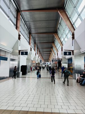 Will Rogers International Airport by null