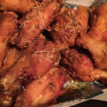 Quaker Steak & Lube - Parmesan chicken wings! - Steakhouses Near Me - Boardman, Ohio Quaker Steak & Lube - Parmesan chicken wings! - Steakhouses Near Me - Boardman, Ohio