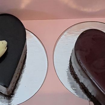 Lady M Cake Boutique - Desserts Near Me - New York, New York Lady M Cake Boutique - Desserts Near Me - New York, New York