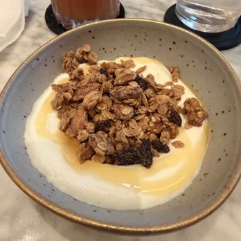Umi By Vikram Garg - Granola with the juice (all 3 juices in 1) - Seafood Near Me - Honolulu, Hawaii