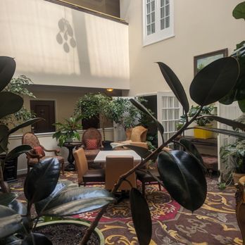 The Blennerhassett - Atrium 3rd floor - Hotels Near Me - Parkersburg, West Virginia The Blennerhassett - Atrium 3rd floor - Hotels Near Me - Parkersburg, West Virginia