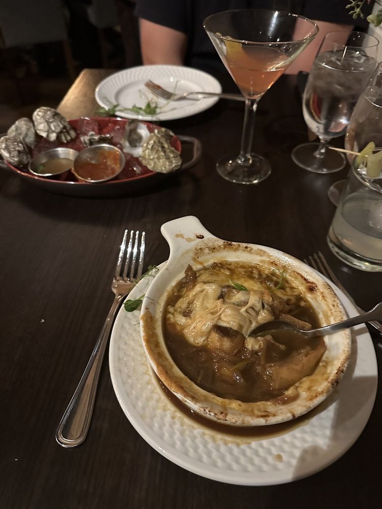 VILLAGE CHOPHOUSE 18 Photos & 17 Reviews 7000 AZ179, Sedona