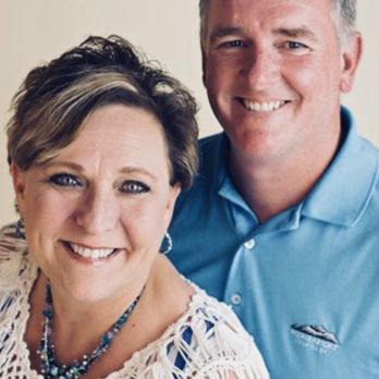 Silver Crown Home Care - Owner Jackie McMahon and husband Ken - Home Health Care Near Me - Newbury Park, California Silver Crown Home Care - Owner Jackie McMahon and husband Ken - Home Health Care Near Me - Newbury Park, California