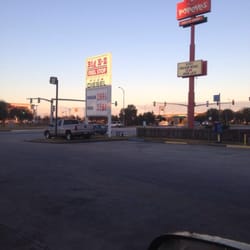 Lake Forest Fuel Stop - Big E-Z Fuel Stop next to Popeyes near Read Blvd and Service Road