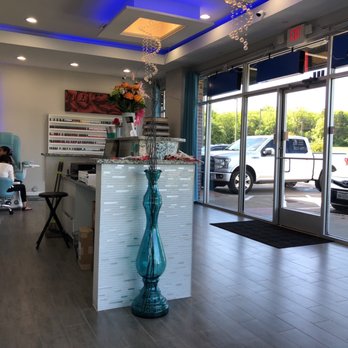 Nail Luxe - Very nice nail salon, friendly people - Nail Salons Near Me - Rockwall, Texas