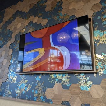 Early Birds - A Breakfast Spot - When we were there they were showing Saturday morning kids cartoons with the volume off. Really created a warm and friendly atmosphere. - Breakfast & Brunch Near Me - Las Vegas, Nevada