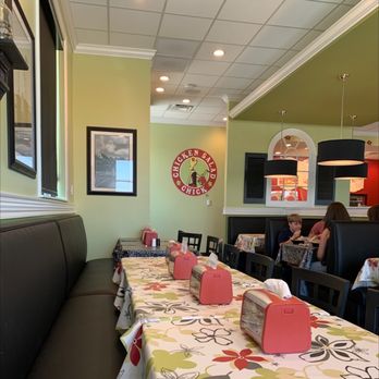 Chicken Salad Chick - a dining area with tables and chairs - Southern Near Me - Smyrna, Tennessee Chicken Salad Chick - a dining area with tables and chairs - Southern Near Me - Smyrna, Tennessee